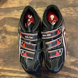 Pearl Izumi bike shoes size 8 womens